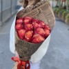 15 красно-желтых роз Боргат